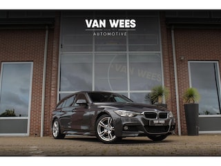 BMW 3-serie Touring 318i Centennial Executive M-sport | 2e eigenaar | HiFi audio | Navigatie | Bluetooth | Climate control | M-sportstuur | Cruise control | PDC | 18 inch | Trekhaak