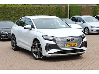 Audi Q4 40 Launch edition Advanced 77 kWh / SoH 93,8% / CarPlay / Matrix LED / Sportstoelen / Sonos Audio / Virtual Cockpit / Parkeerhulp V+A / Intr.voorverwarming / Stoelverwarming / DAB / Cruise Control