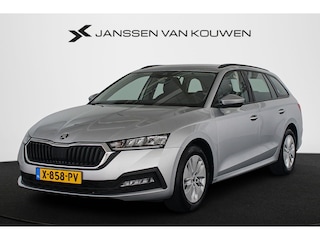Skoda Octavia Combi 1.0 e-TSI Ambition Automaat Trekhaak Keyless Apple Carplay