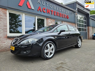 Seat Leon 1.6 Stylance Trekhaak! Airco/Clima! Cruise Control! Nette Auto! NAP