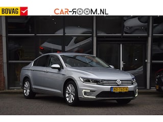 Volkswagen Passat 1.4 TSI GTE Carplay Leder Sfeerverlichting