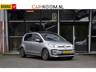 Volkswagen Up 1.0 TSI BMT cross up! Airco Pano Stoelverwarming BBD