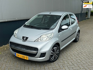 Peugeot 107 1.0-12V Urban Move Carplay Airco Nieuwe apk