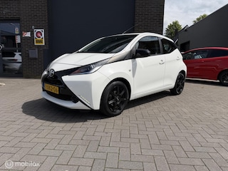 Toyota Aygo 1.0 VVT-i x-play