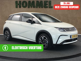 BYD Dolphin Comfort 60.4 kWh - ORIGINEEL NEDERLANDSE AUTO - DODEHOEKDETECTIE - CRUISE CONTROL ADAPTIEF - KEYLESS ENTRY/START - ELEKTRISCHE CLIMATE CONTROL - PARKEERSENSOREN VOOR & ACHTER - VOORSTOELEN VERWARMD - 360 GRADEN CAMERA - TREKHAAK - 3 FASE LADEN