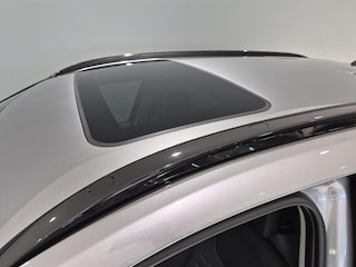Kia Niro e-Niro 64,8 kWh 204pk Aut DynamicPlusLine Unieke Kmstand!!