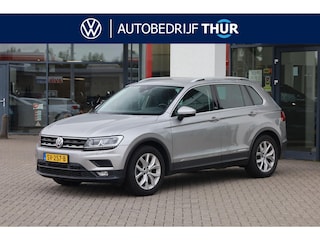 Volkswagen Tiguan 1.4 TSI ACT Comfortline Business R LED koplampen, trekhaak, 18" LMV, door ons onderhouden, ACC, stoelverwarming, privacy glas en wegklapbare trekhaak