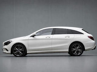 Mercedes-Benz CLA Shooting Brake 180 Sport (NAVI,PDC,CLIMATE,CRUISE,SFEER VERLICHTING,LED,GETINT,SPORTSTOELEN,LM VELGEN)