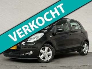 Toyota Yaris 1.3 VVTi Terra Keyles go keyles start Clima