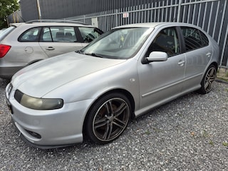 Seat Leon 1.8-20VT Topsport