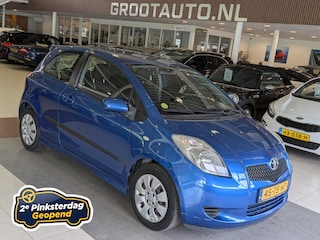 Toyota Yaris 1.0 VVTi Airco, Trekhaak, Stuurbekrachtiging