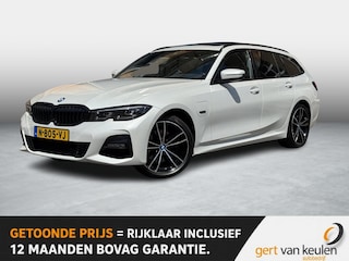 BMW 320e TOURING HIGH EXECUTIVE M-SPORT PANO/LEER/LED/CAMERA/NL-AUTO