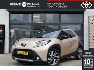 Toyota Aygo 1.0 VVT-i MT Envy AllSeasons | Stoelverwarming | Navi | Carplay