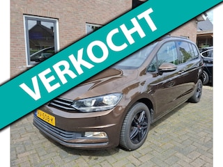 Volkswagen Touran 1.4 TSI Comfortline. Zeer netjes, 2de eigenaar. O.a. cruise, navi, pdc, bluetooth. Prijs rijklaar incl garantie