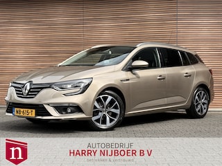 Renault Mégane Estate 1.2 TCe Bose Navi / Trekhaak / Dealer onderhouden / Lm Velgen / Led / Dodehoek