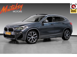 BMW X2 sDrive20i M Sport | Pano | Trekhaak | alcantara | HUD
