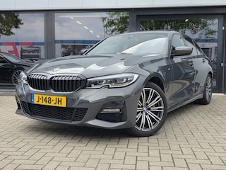 BMW 330e eDrive Edition M-SPORT + HARMAN KARDON + SCHUIFDAK + VOLLEER