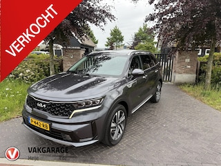 Kia Sorento 1.6 T-GDI Plug-in Hybrid 4WD DynamicPlusLine 7pers | Trekhaak | Panoramadak | NL-Auto |