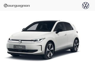 Volkswagen ID.Polo Style First Edition 52 kWh 211 PK | Trekhaak | Panoramadak | 19 inch | LED Matrix | Stoel- & Stuurverwarming |
