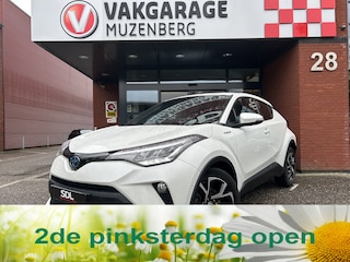 Toyota C-HR 1.8 Hybrid Dynamic // FULL LED // APPLE CARPLAY / ANDROID AUTO // ADAPTIVE CRUISE // CAMERA // PDC V+A // KEYLESS