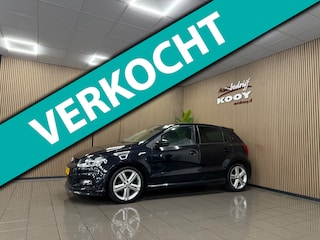 Volkswagen Polo 1.2 TSI R-Line * Navigatie / 17" LM Velgen / Parkeersensoren / NL Auto *