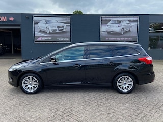 Ford Focus Wagon 1.0 EcoBoost Titanium - Airco ecc - Cruise control - Navigatie - Bluetooth/handsfree - V+A Pdc - Afn. trekhaak