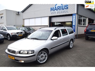 Volvo V70 2.4 T Automaat 7-zits & Leer 200 pk