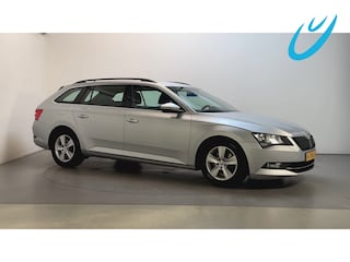 Skoda Superb Combi 1.6 TDI Style Business Navigatie Camera DAB+ App-Connect Trekhaak