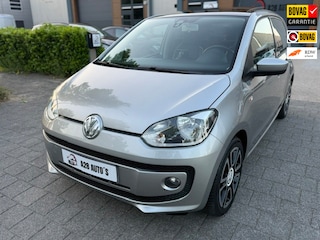 Volkswagen Up 1.0 high up! | Automaat | Weinig km | Pano