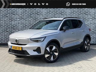 Volvo XC40 Single Motor Essential 69 kWh | Navigatie | Apple Carplay | Android Auto | Achteruitrijcamera | Parkeersensoren | Lichtmetalen Velgen 19 inch | Two-Tone