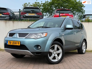 Mitsubishi Outlander 2.4 Instyle/AUTOMAAT/LEDER/CLIMA/TREKHAAK/APK 02-2027/