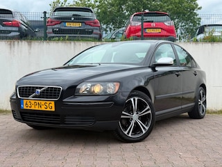 Volvo S40 1.8/AIRCO/CRUISE/APK 05-2027/INRUIL KOOPJE/