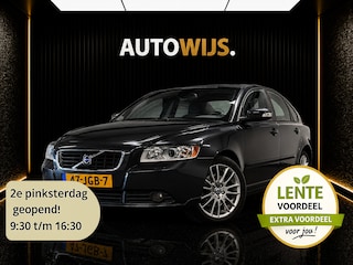 Volvo S40 2.4 Edition II|AUT|LEDER|TREKHAAK|D-RIEM VV|NIEUWE APK