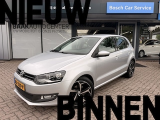 Volkswagen Polo 1.4-16V Comfortline | Sensoren | 17" | Automaat