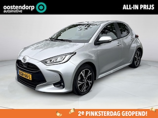 Toyota Yaris 1.5 Hybrid 115 Dynamic **TWEEDE PINKSTERDAG GEOPEND/ STOELVERWARMING/ PARKEERSENSOREN/ STUURWIELVERWARMING**