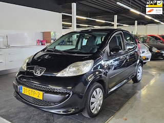 Peugeot 107 1.0-12V XS/AIRCO/NIEUWE APK BIJ AFLEVERING!/