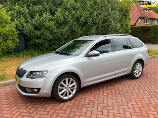Skoda Octavia Combi 1.0 TSI Greentech Ambition Business mooie luxe auto bj 11-2016