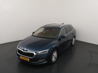 Skoda Octavia Combi 1.0 e-TSI 111 pk Ambition | Camera | LED | Stoelverw. | 17" | Adapt. cruise | Keyless entry | Winterset