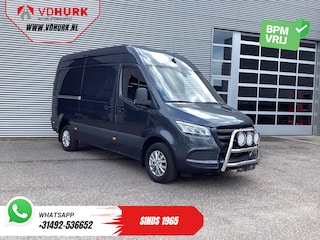 Mercedes-Benz Sprinter 317 CDI Aut. L2H2 LED/ Adapt.Cruise/ Standkachel/ Stoelverw./ Carplay/ Camera/ Trekhaak