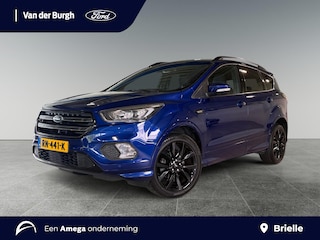 Ford Kuga 1.5 EcoBoost ST Line Handgeschakeld - Parkeersensoren - Dealeronderhouden - All Season banden