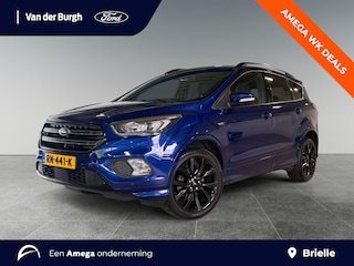 Ford Kuga 1.5 EcoBoost ST Line Handgeschakeld - Parkeersensoren - Dealeronderhouden - All Season banden