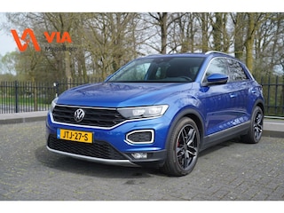 Volkswagen T-Roc 1.5 TSi (110 kW) Sport | LED | Pano | Virtual | Climate | ACC