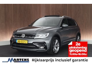Volkswagen Tiguan 1.4 TSI R-Line Highline Trekhaak Panoramadak Camera Stoelverwarming Virtual Cockpit