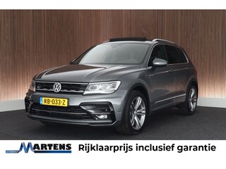 Volkswagen Tiguan 1.4 TSI R-Line Highline Trekhaak Panoramadak Camera Stoelverwarming Virtual Cockpit