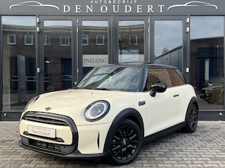 Mini Cooper 1.5 Classic AUT. PANO / CARPLAY / LEER / LED 2022