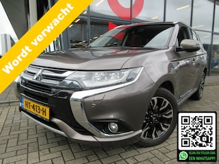 Mitsubishi Outlander 2.0 PHEV instyle+ | 4WD | AUTOMAAT | 203 PK | DEALER ONDERHOUDEN | TREKHAAK | 1.500 KG TREKGEWICHT |