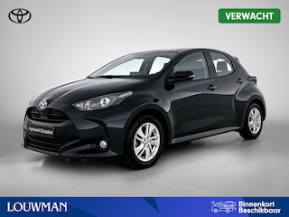 Toyota Yaris 1.5 Hybrid 115 Active + | BTW Voertuig | Parkeersensoren V+A | Stoelverwarming | Apple CarPlay/Android Auto | Camera | Adaptive Cruise Control Onderweg-naar-dealer