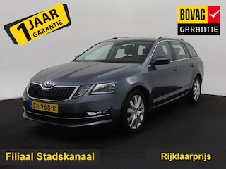 Skoda Octavia Combi 1.5 TSI Greentech Style Business Gratis Afleverpakket! | Voorstoelen Verwarmd | Achteruitrijcamera |