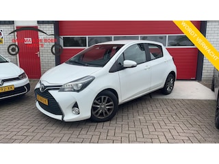 Toyota Yaris 1.3 VVT-i Trend AUTOMAAT / CAMERA / NAVI / CLIMA / CRUISE / BLUETOOTH / NL-AUTO