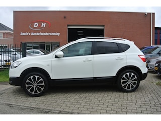 Nissan Qashqai 1.6 Visia airco panoramadak trekhaak apk 03-02-2027 inruil mogelijk